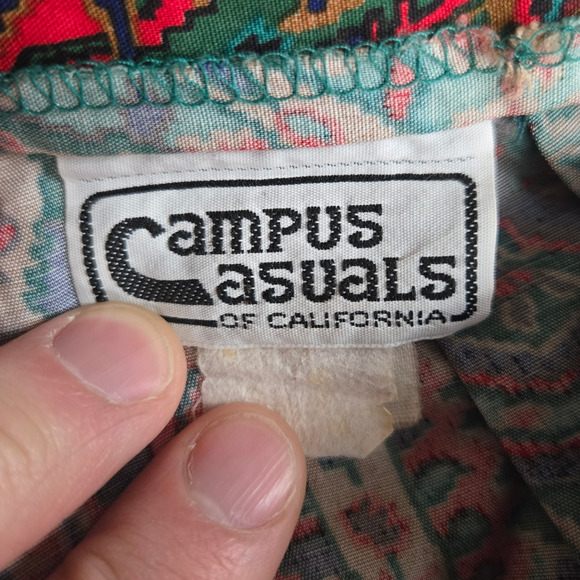 1970s Vintage Paisley Tapestry Red Blue Pleated Midi Skirt Made in USA Size 8 - Picture 5 of 10